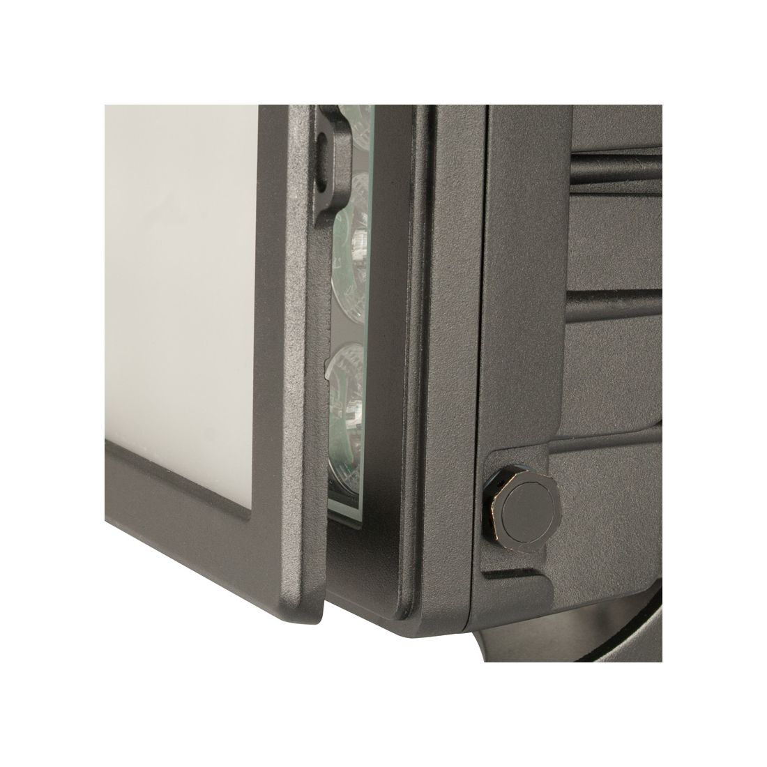 Encore LP32 IP - Pure Minds for Lighting Equipment & Requisites Trading Co.LLC