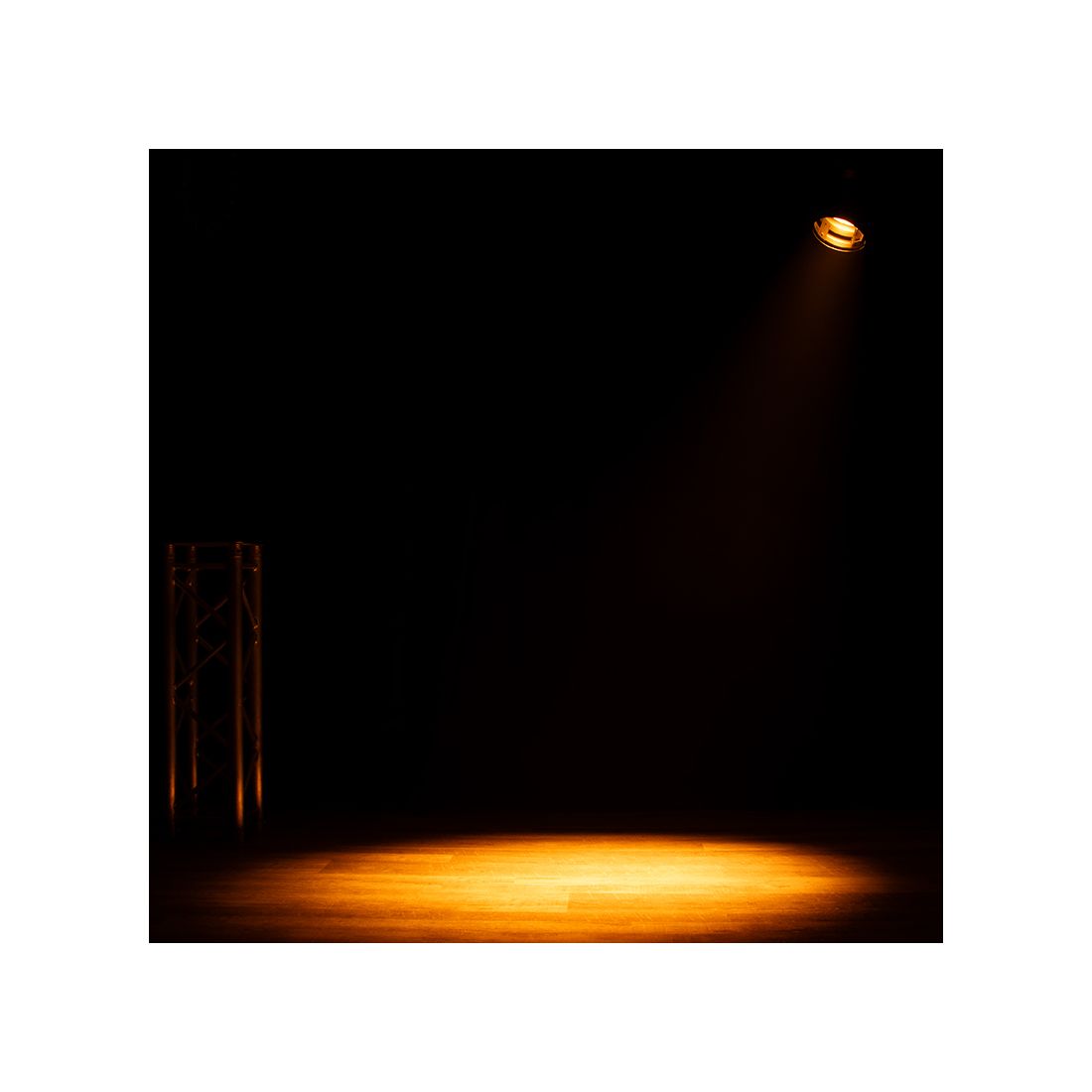 Par Z150 RGBA Plus - Pure Minds for Lighting Equipment & Requisites Trading Co.LLC