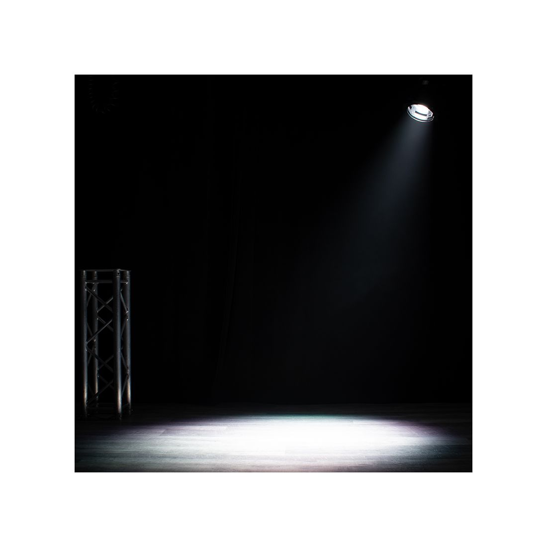Par Z150 RGBA Plus - Pure Minds for Lighting Equipment & Requisites Trading Co.LLC