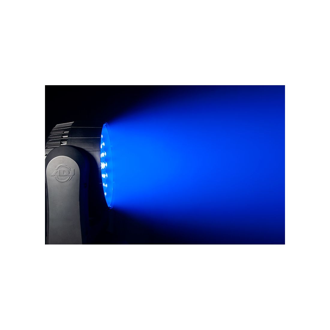 Vizi Wash Z37 - Pure Minds for Lighting Equipment & Requisites Trading Co.LLC